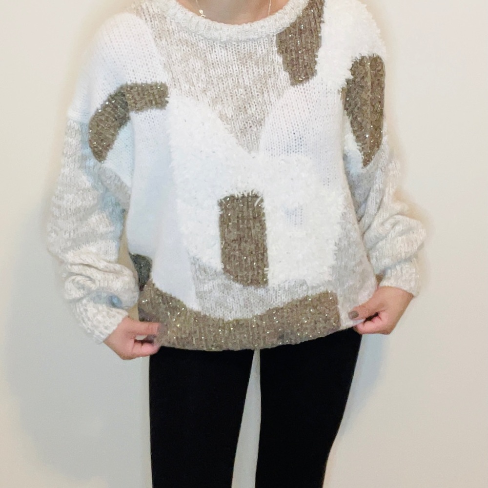 Sweater - Picture 4 of 6